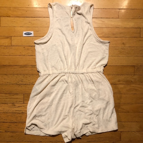 Brand New Old Navy Women’s Cream Terry Cloth Onesie Romper - Picture 6 of 16